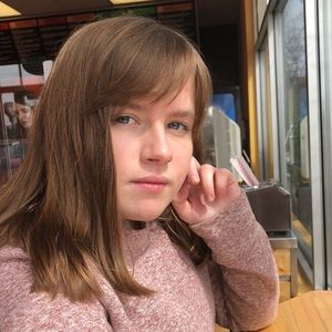 Meet your Posher, Brooke